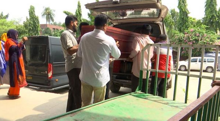 এবার সৌদি থেকে লাশ হয়ে না.গঞ্জে ফিরলো হতভাগী শাহনাজ